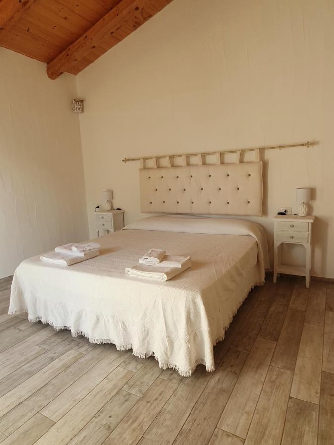 올비아 Nacchinono B&B 외부 사진
