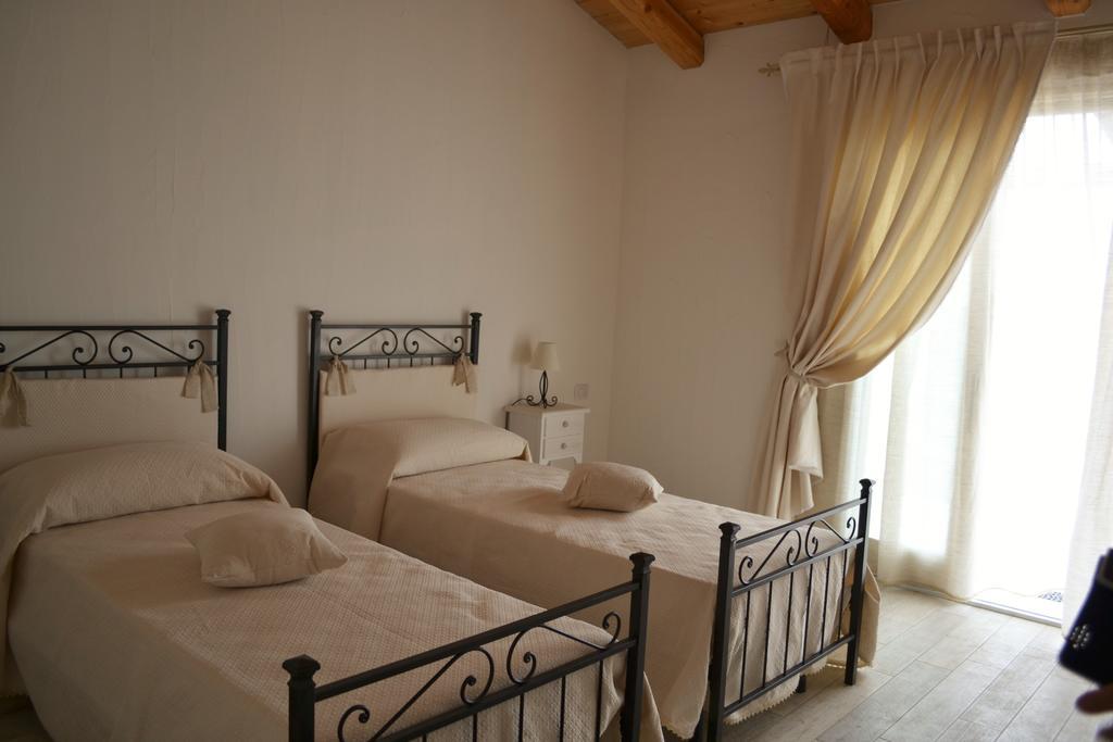 올비아 Nacchinono B&B 외부 사진